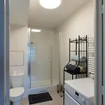 Spacious - Trocadero Daire