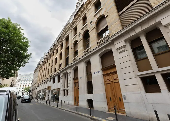 Spacious - Trocadero Paris